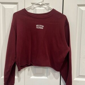 Cropped Hollister Crew Neck